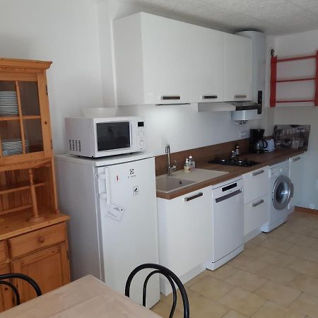 Les 3 Hirondelles Apartment ปอง-แซ็ง-เอสปริ ภายนอก รูปภาพ