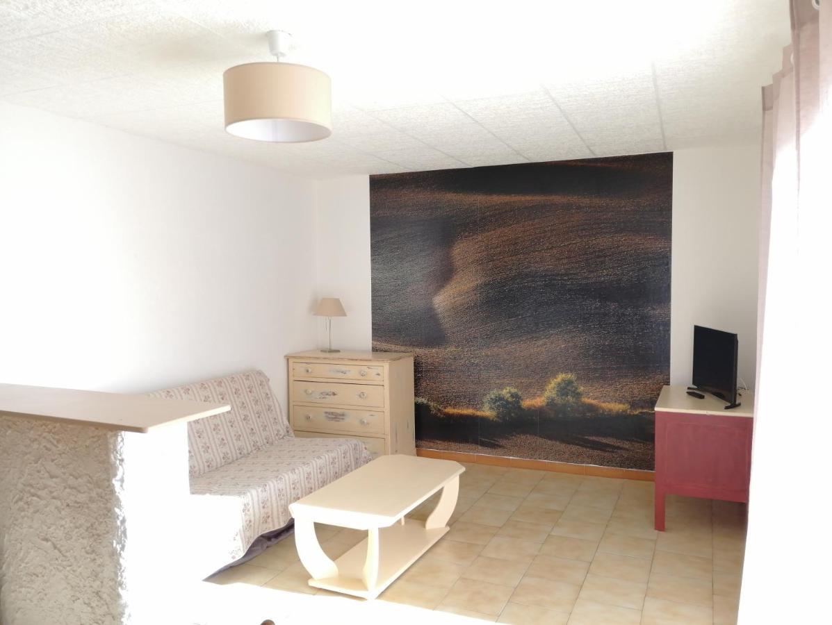 Les 3 Hirondelles Apartment ปอง-แซ็ง-เอสปริ ภายนอก รูปภาพ