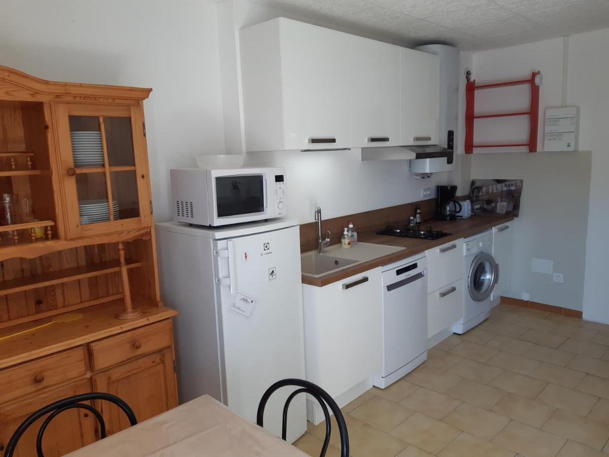 Les 3 Hirondelles Apartment ปอง-แซ็ง-เอสปริ ภายนอก รูปภาพ